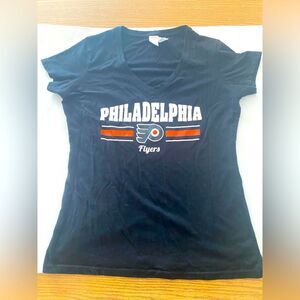 Women’s Philadelphia Flyers, V-neck T-shirt